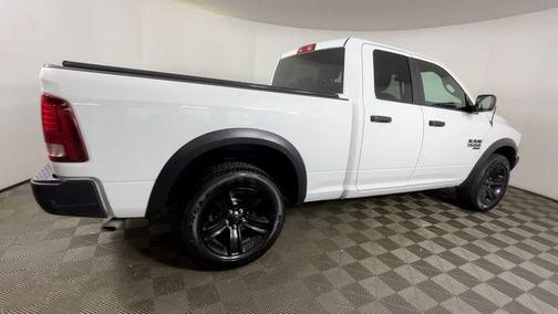 Bright White Clearcoat 2022 RAM 1500 Classic Warlock Quad Cab 4x4 6'4' Box