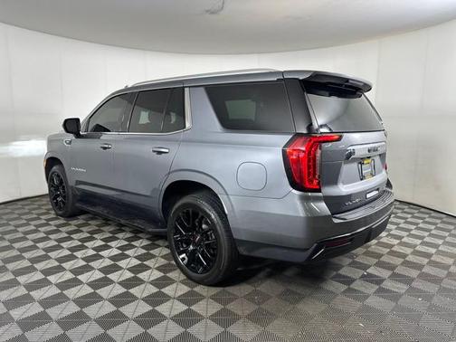 2022 GMC Yukon SLE