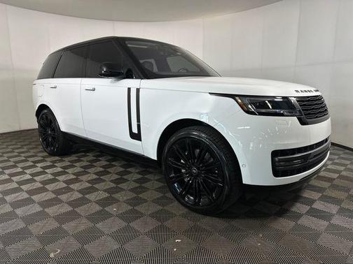 2022 Land Rover Range Rover P400 SE