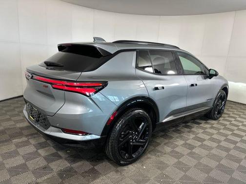 2024 Chevrolet Equinox EV RS