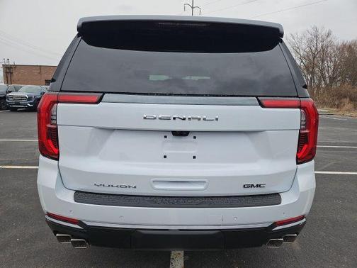 Glacier White Tricoat 2026 GMC Yukon Denali Ultimate