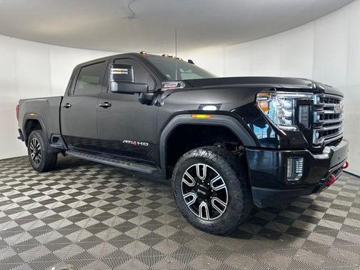 2022 GMC Sierra 2500 AT4