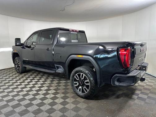 2022 GMC Sierra 2500 AT4