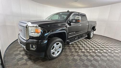 Onyx Black 2015 GMC Sierra 2500 Denali