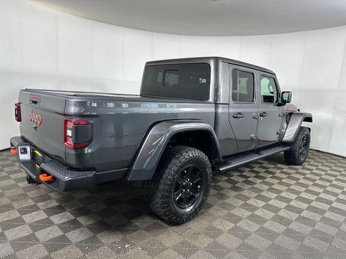 Granite Crystal Metallic Clearcoat 2022 Jeep Gladiator Mojave 4x4