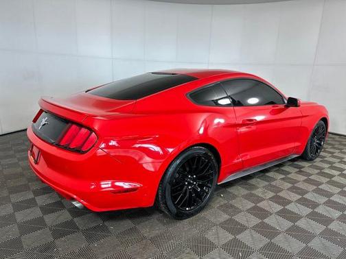 2015 Ford Mustang V6
