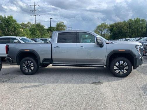 2025 GMC Sierra 2500 Denali