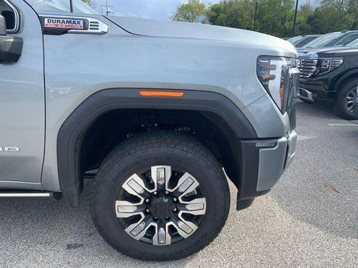 2025 GMC Sierra 2500 Denali