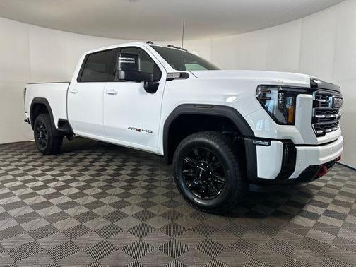 2025 GMC Sierra 2500 AT4