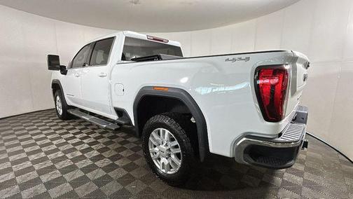 Summit White 2022 GMC Sierra 2500 SLE