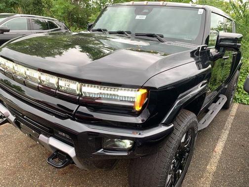 2026 GMC HUMMER EV SUV 2X