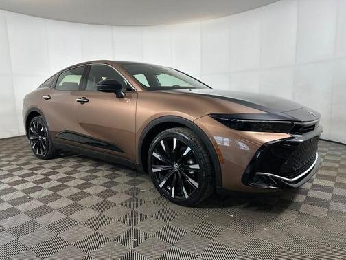 2023 Toyota Crown Platinum