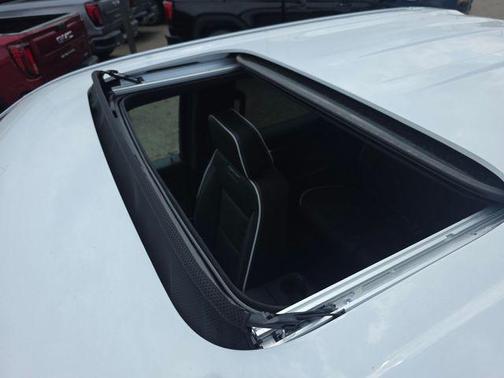Summit White 2026 GMC Sierra 1500 AT4X