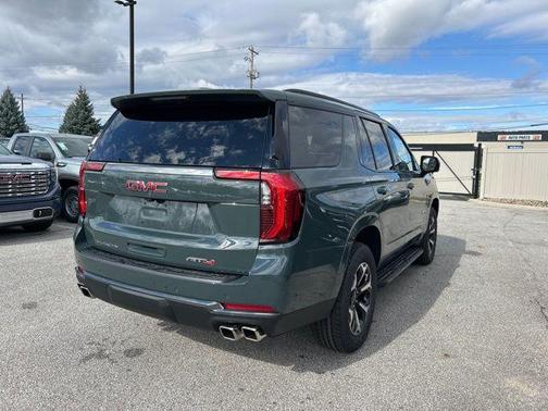 2026 GMC Yukon 4WD AT4