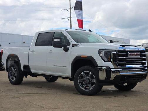 Summit White 2026 GMC Sierra 2500 SLE