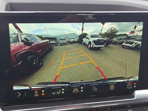 Summit White 2026 GMC Sierra 2500 SLE