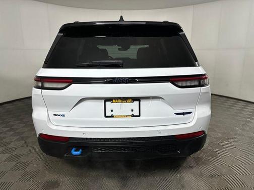 2023 Jeep Grand Cherokee 4xe Trailhawk