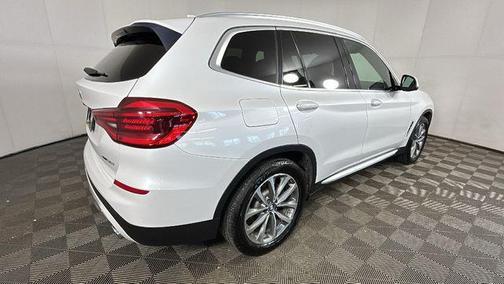 Mineral White Metallic 2019 BMW X3 xDrive30i