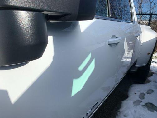 2026 GMC Sierra 3500 SLE