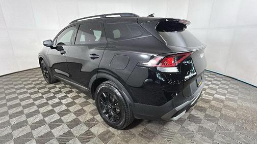 Ebony Black 2023 Kia Sportage S