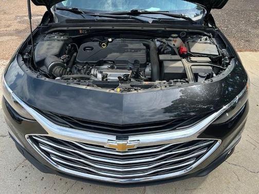 2022 Chevrolet Malibu LT W/1LT