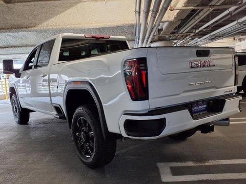 2025 GMC Sierra 2500 AT4