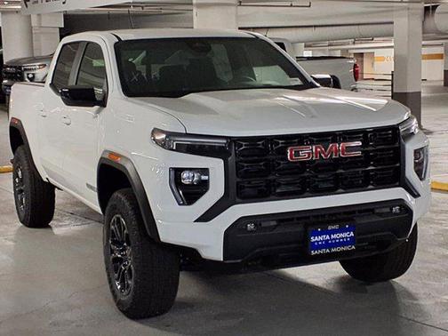 2025 GMC Canyon Elevation