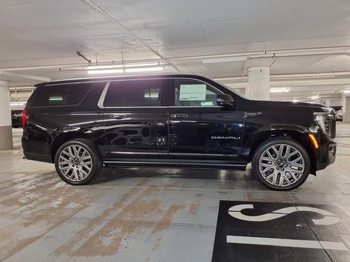 Onyx Black 2026 GMC Yukon XL Denali Ultimate