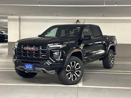 2025 GMC Canyon Base