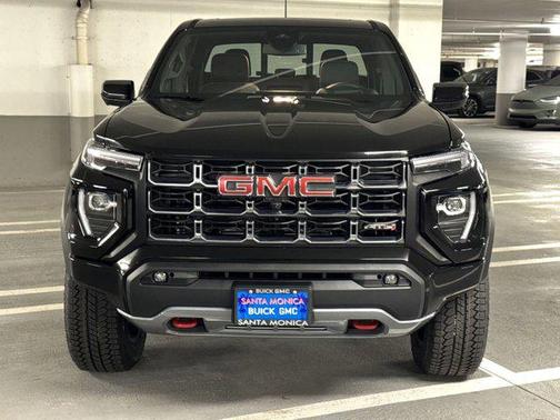 2025 GMC Canyon Base
