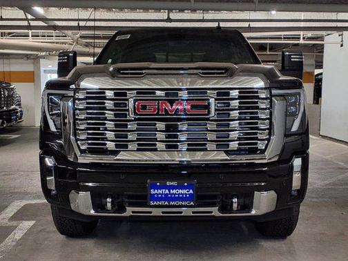 2025 GMC Sierra 2500 Denali