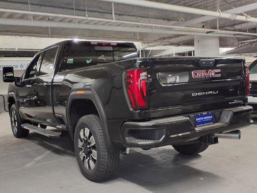 2025 GMC Sierra 2500 Denali