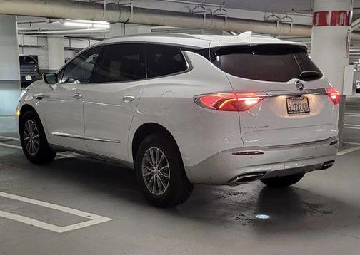 2024 Buick Enclave Essence FWD