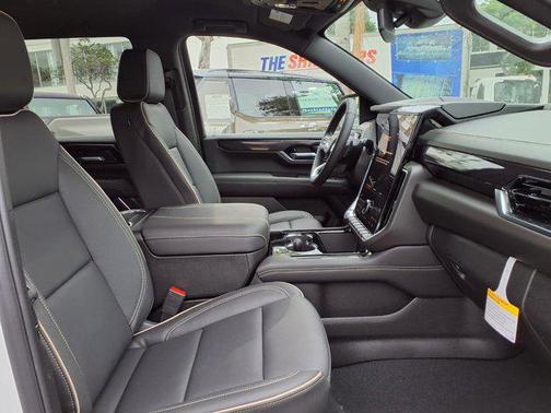 2026 GMC Yukon 4WD Elevation