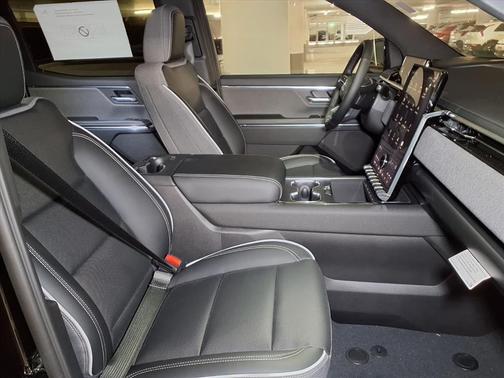 Onyx Black 2026 GMC Sierra EV Standard Range Elevation