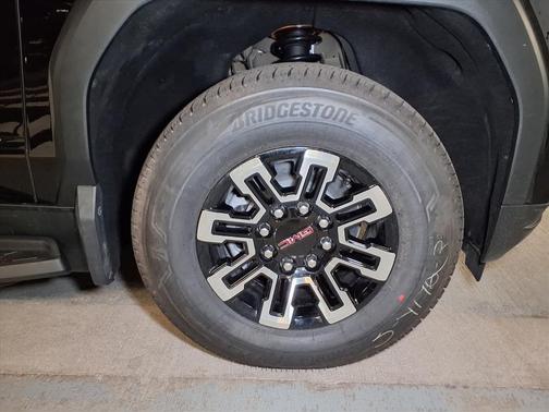 Onyx Black 2026 GMC Sierra EV Standard Range Elevation