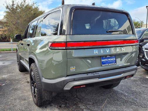 2022 Rivian R1S Launch Edition