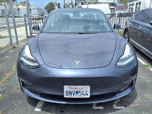 Gray 2020 Tesla Model 3 Standard Range Plus