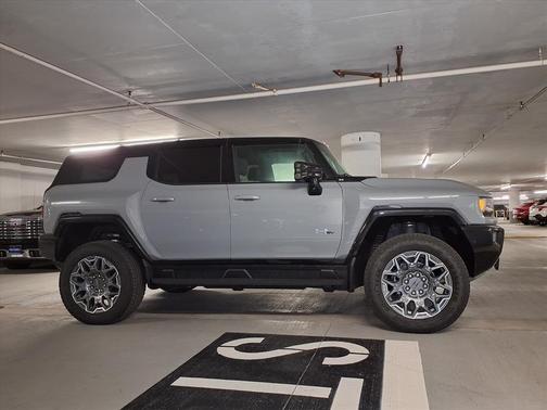 Meteorite Metallic (Gray) 2026 GMC HUMMER EV SUV 3X