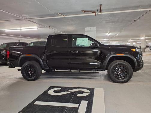Onyx Black 2026 GMC Canyon Elevation