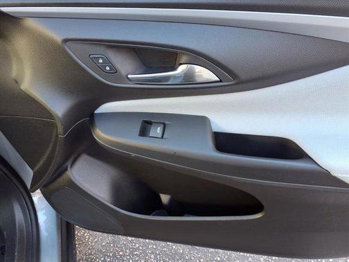 2024 Buick Envista Preferred FWD