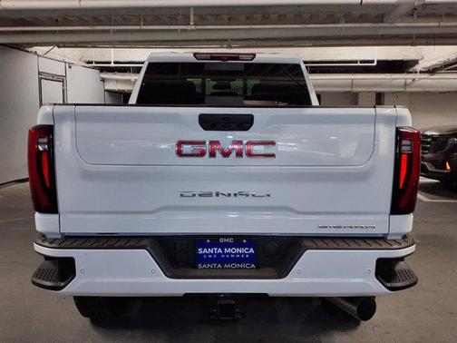 2025 GMC Sierra 2500 Denali