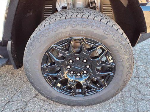 2026 GMC HUMMER EV SUV 2X