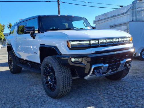 2026 GMC HUMMER EV SUV 2X