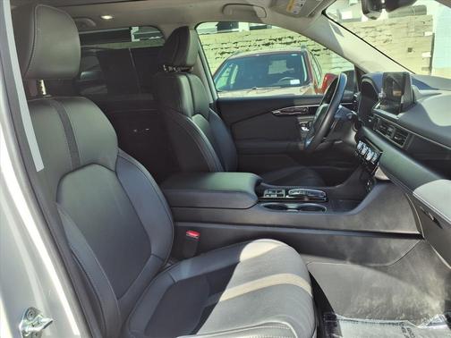 2024 Honda Pilot Touring 8-Passenger