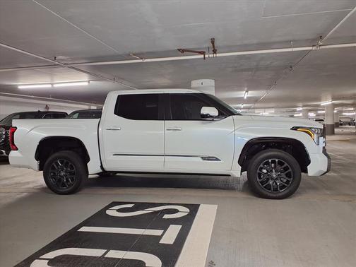Wind Chill Pearl 2025 Toyota Tundra Platinum