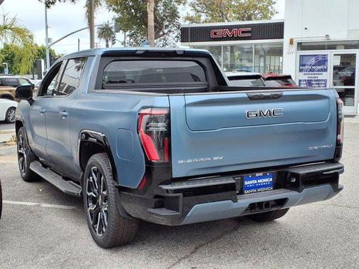 2025 GMC Sierra EV Extended Range Denali