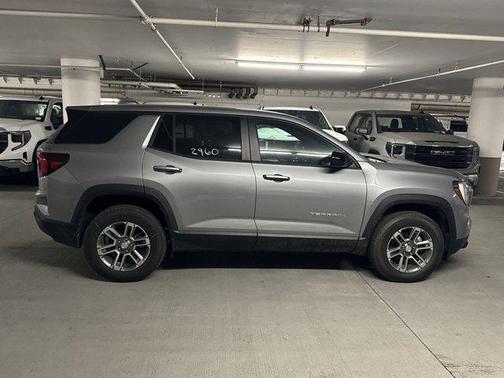 2025 GMC Terrain AWD Elevation