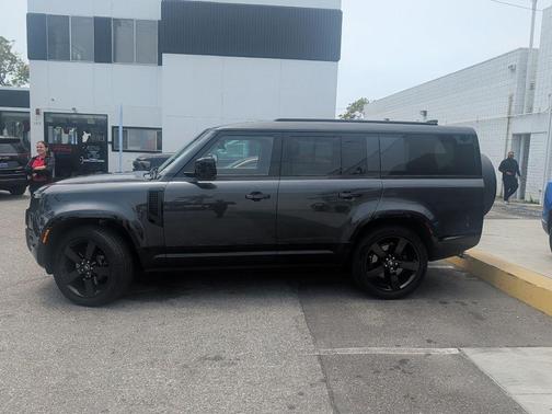 Carpathian Grey Premium Metallic 2025 Land Rover Defender V8