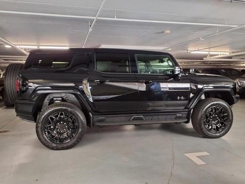 Void Black 2026 GMC HUMMER EV SUV 3X